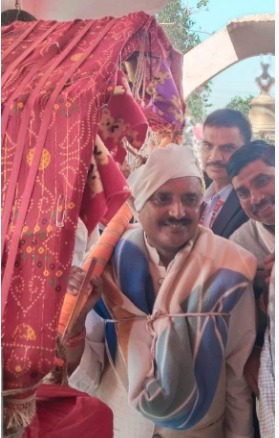 Minister Rakesh Shukla became Kavadiya on Mahashivratri festival